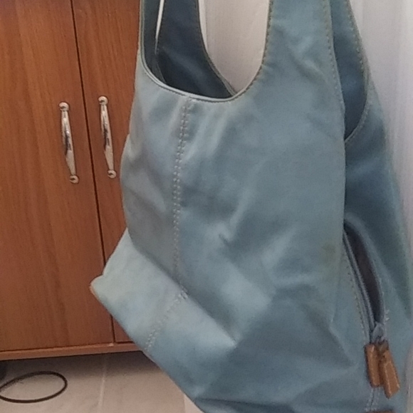 9 west accessories light blue with natural tan accents lined in tan material - Picture 3 of 12